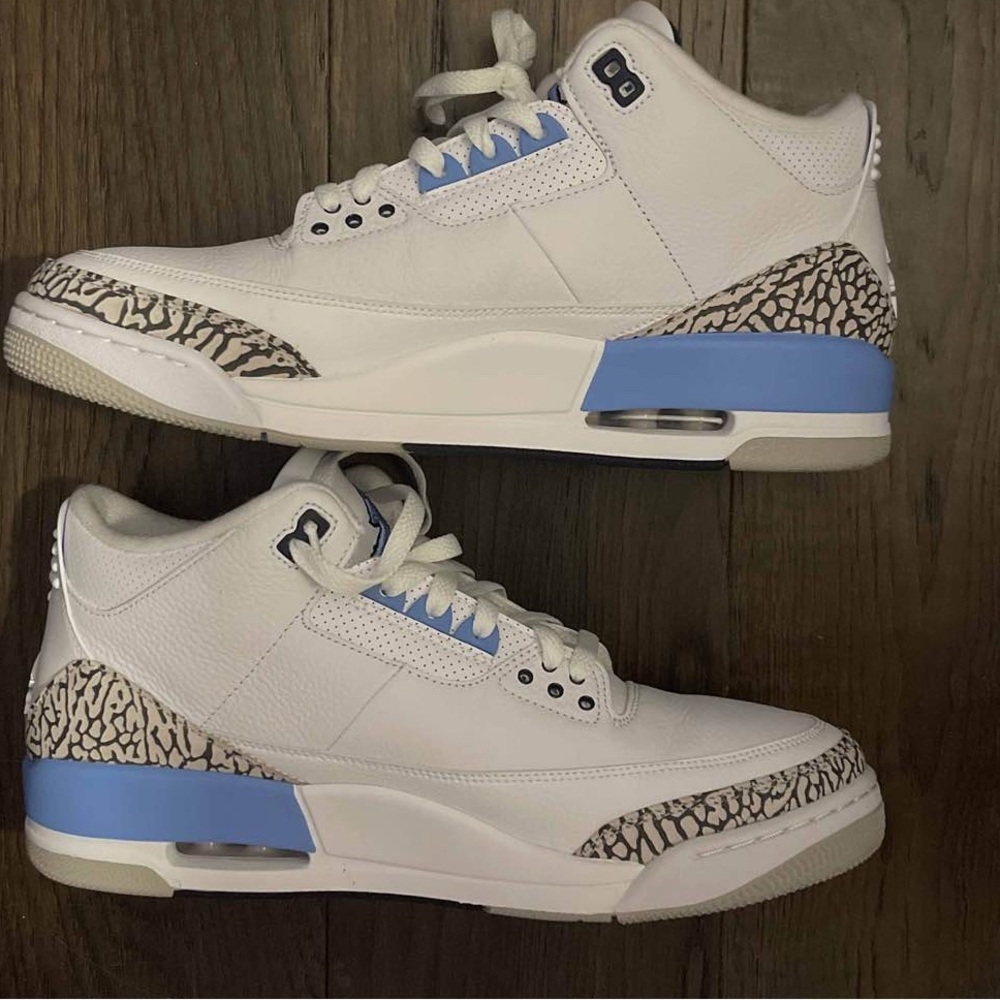 Jordan 3 Unc Worn Once! Still In The Box Size 12 - image 2
